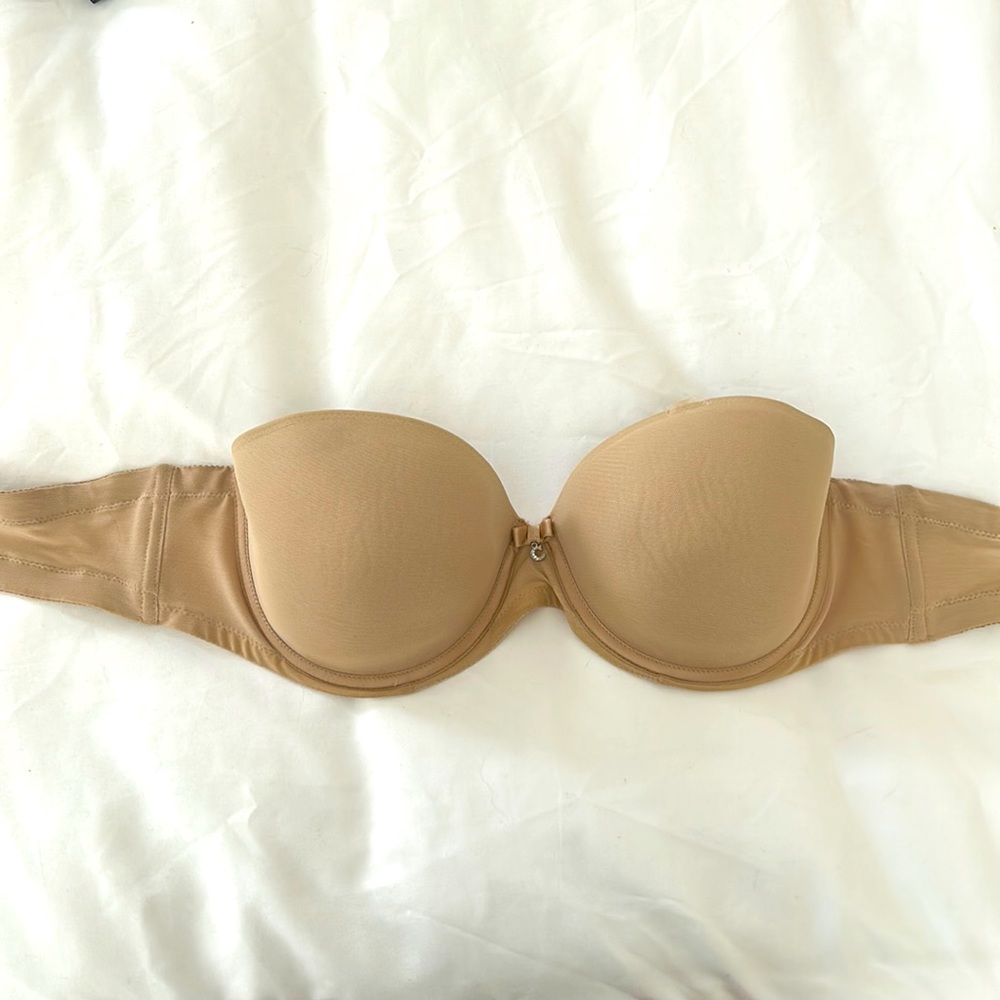 Chantelle strapless bra 32DD